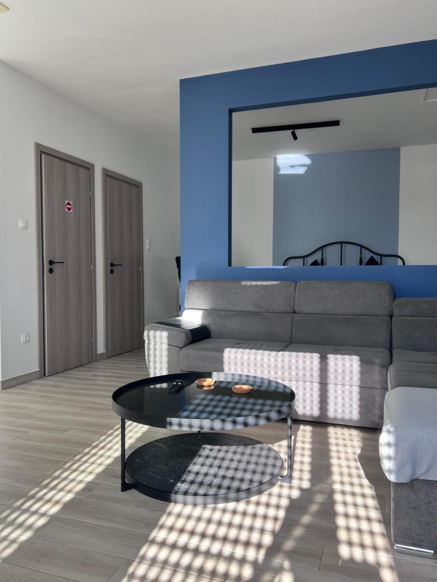 F Apartment Thessaloniki Buitenkant foto