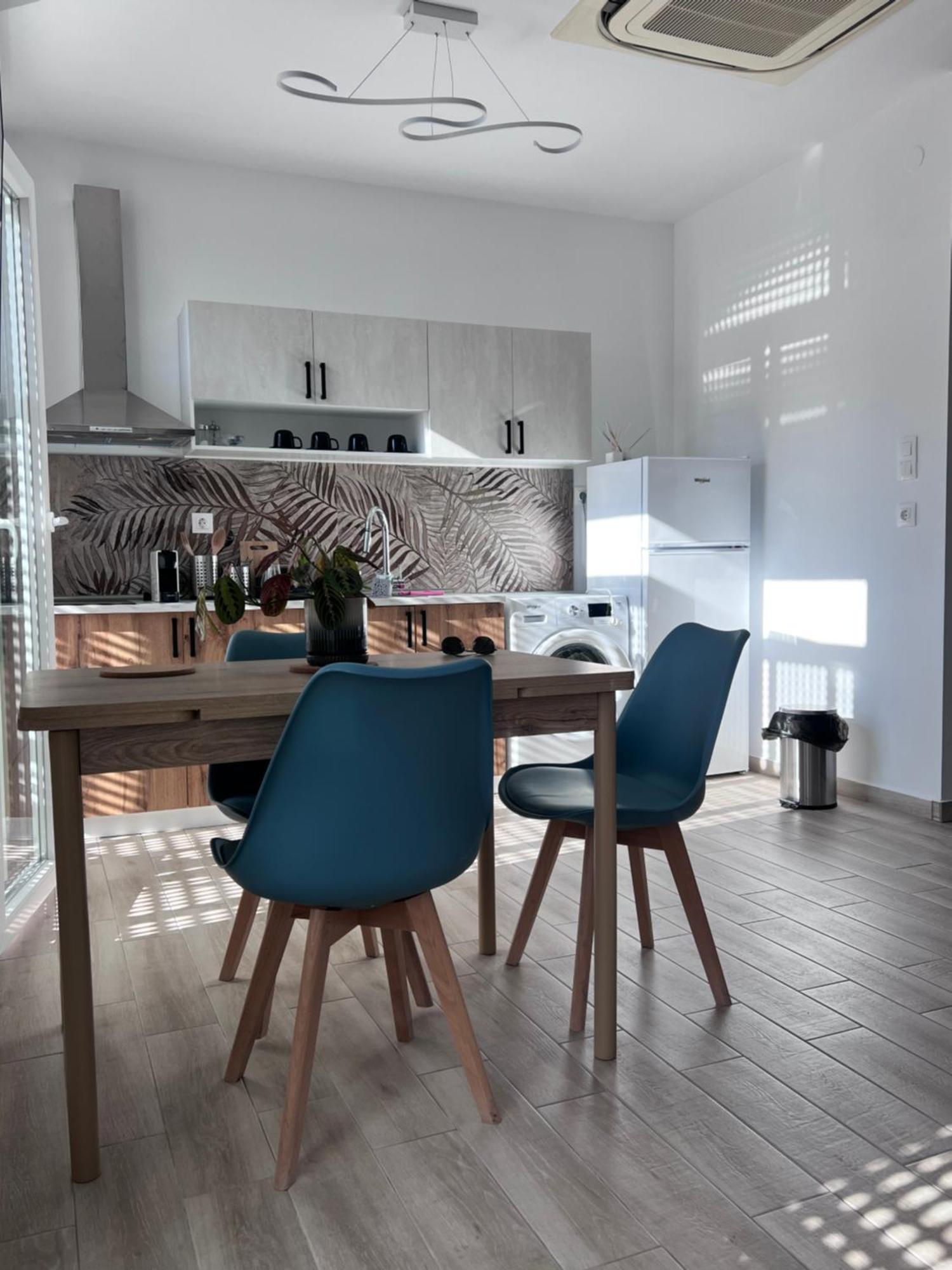 F Apartment Thessaloniki Buitenkant foto